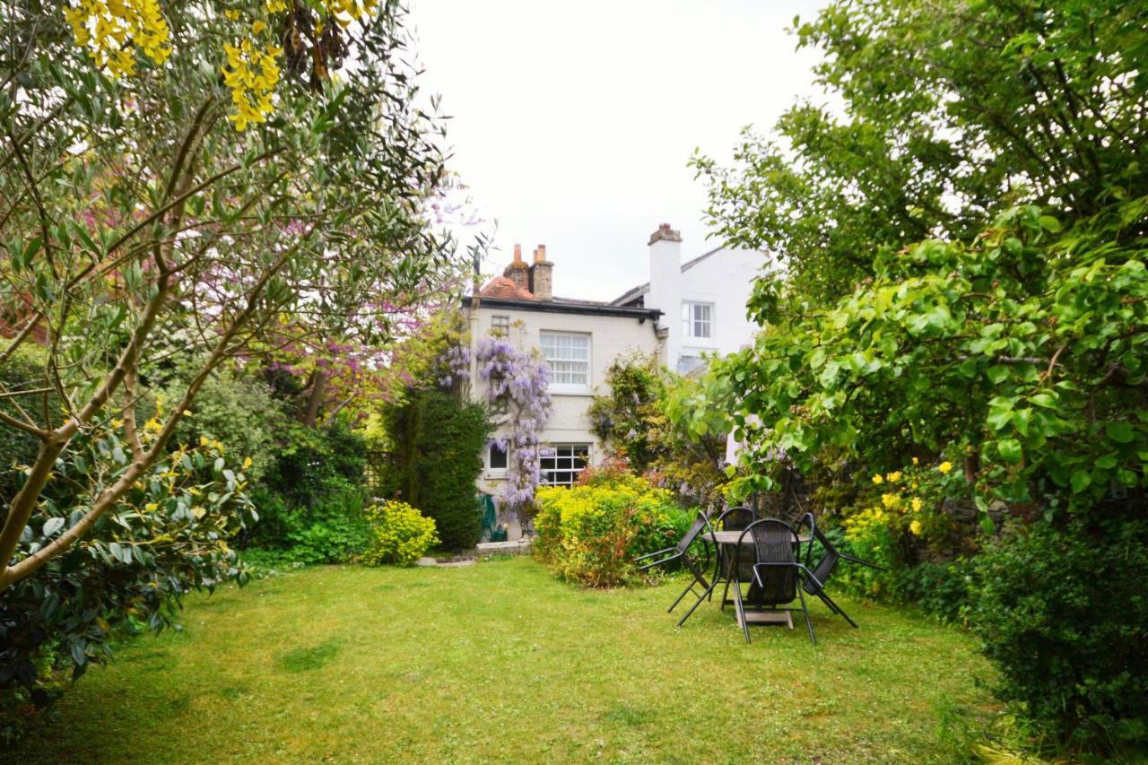 Grove Cottage Yarmouth  Eksteriør bilde